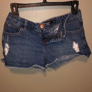 Cutoff jean shorts